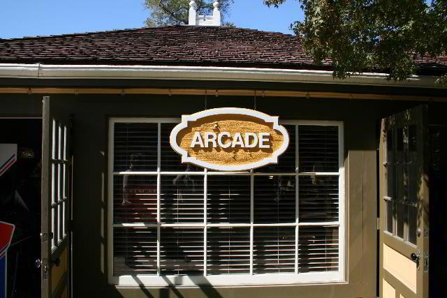 Arcade Winchester Mystery house